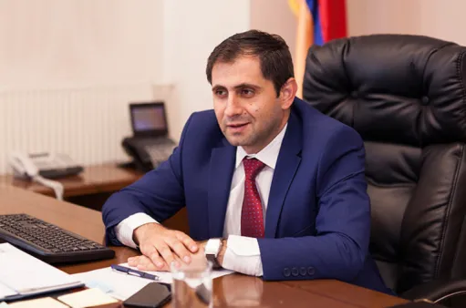 սուրեն պապիկյան