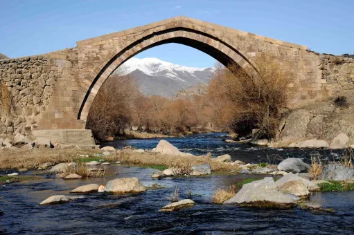 նամականիշ