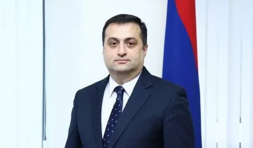 մհեր