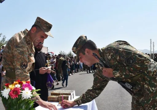 նորակոչիկ