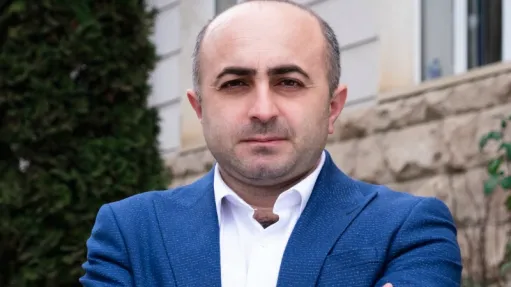 խանումյան