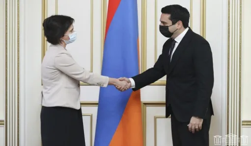 Քաղաքական