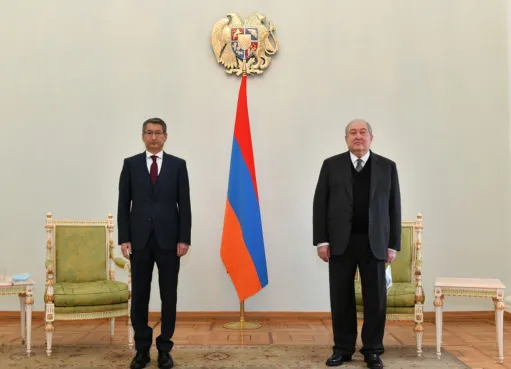 դեսպան