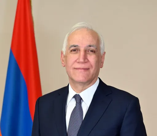 Վահագն Խաչատուրյան Սանկտ Պետերբուրգ