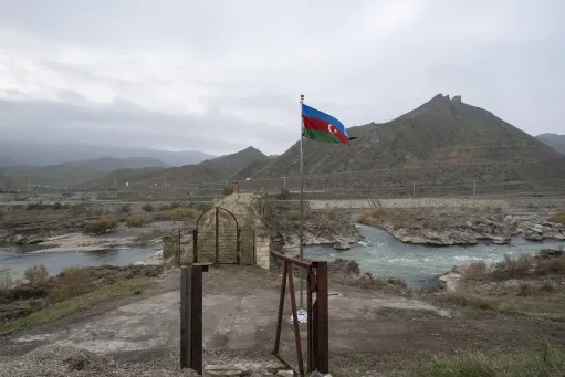 ազ