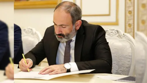 32959_pashinyan_M