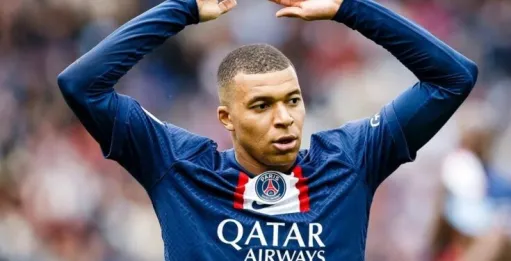 mbappe-prodlyu-li-ya-kontrakt-s-pszh-priezzhajte-na-bazu-kluba-i-ya-vam-otvechu_1700241246715647307-735x375