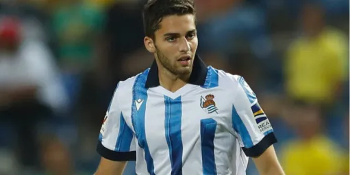 arsen-zakharyan-real-sociedad-2023-24-1693210690-115071-750x375